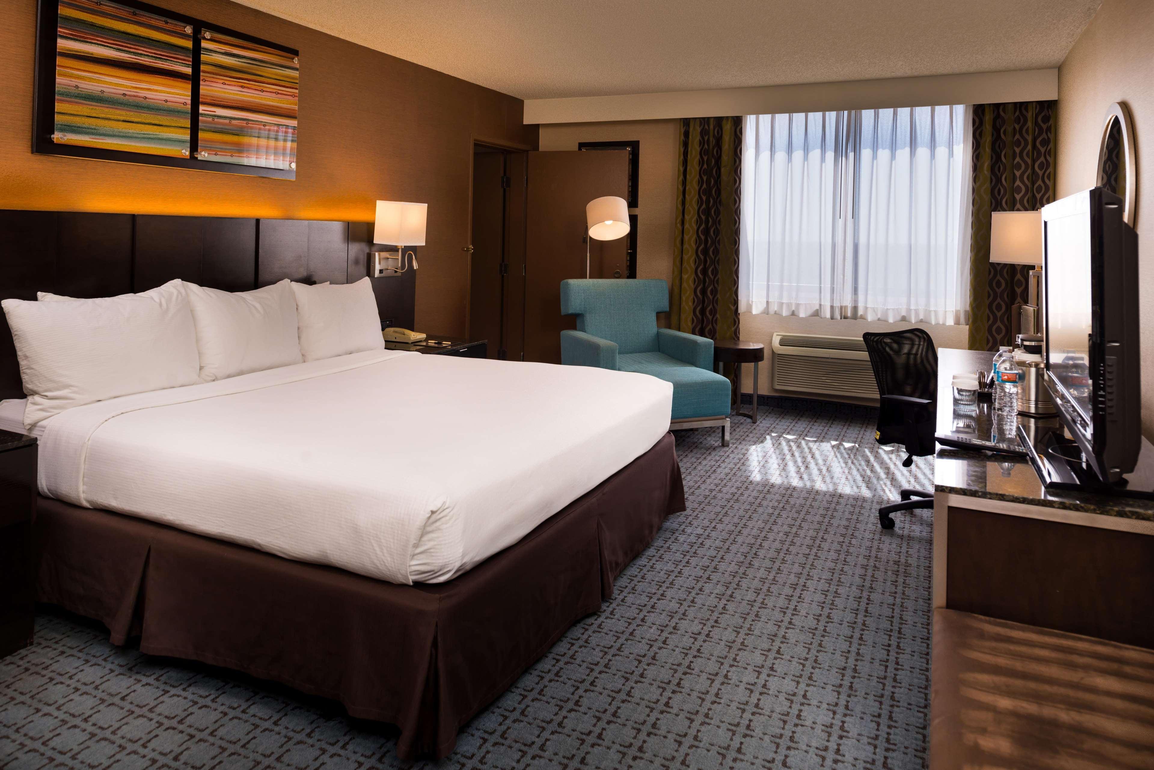 Doubletree By Hilton Whittier Hotel Szoba fotó