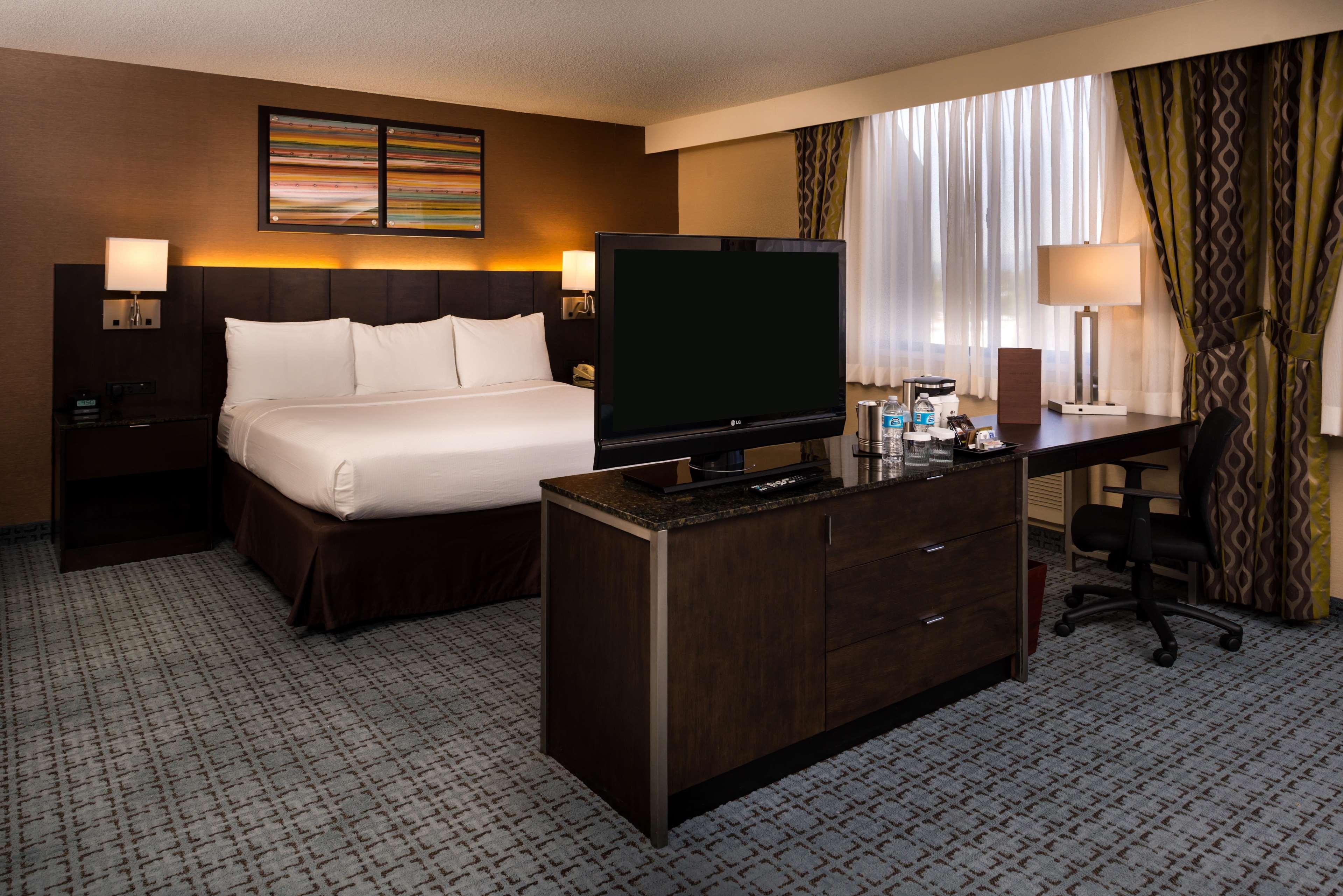 Doubletree By Hilton Whittier Hotel Szoba fotó