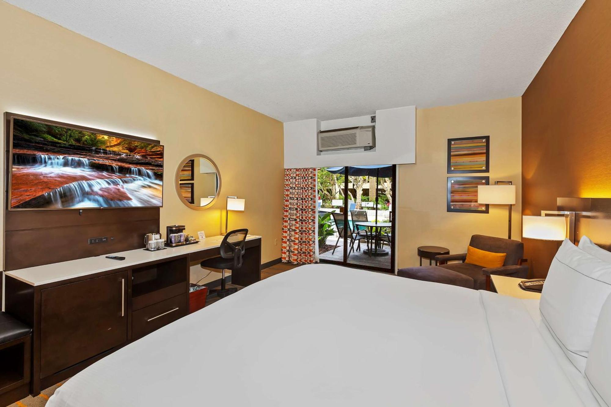 Doubletree By Hilton Whittier Hotel Kültér fotó
